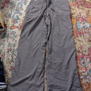 New North Face women's hiking pants